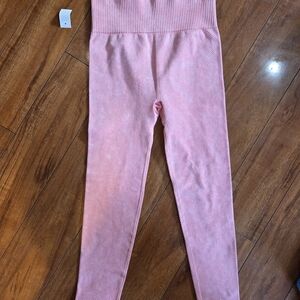 Womans Small Pink Active Wear No Boundaries Leggings - NWT!